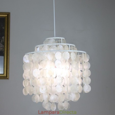 Lámpara colgante clásica moderna con pantalla de concha blanca Lámpara colgante clásica moderna con pantalla de concha blanca