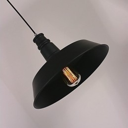 Lámpara colgante moderna negra con pantalla circular destacada