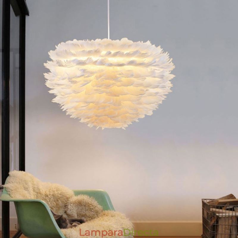 Lámpara colgante decorativa con bonita pluma