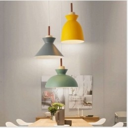Lámpara colgante nórdica de metal con forma de cúpula y colores macarrones