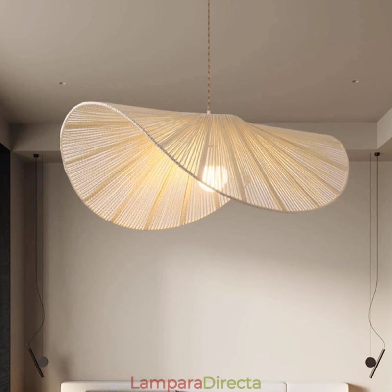 Lámpara colgante retro creativa con forma de sombrero de paja Wabi Sabi y cuerda de cáñamo.