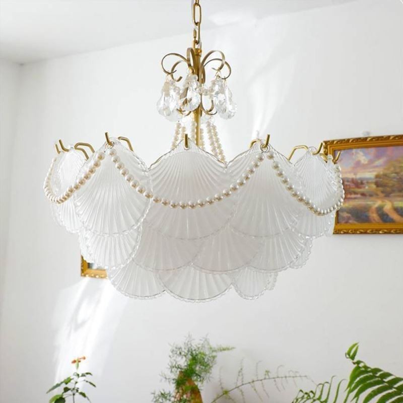 Lámpara colgante de cristal europea con elegante diseño festoneado