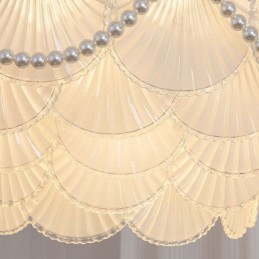 Lámpara colgante de cristal europea con elegante diseño festoneado