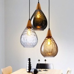 Lámpara colgante con pantalla de cristal en forma de lágrima