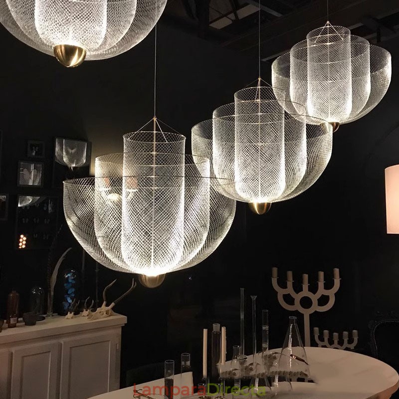Lámpara colgante decorativa con diseño de rejilla nórdica, creativa y con formas únicas.
