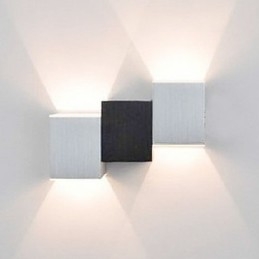 Apliques de pared de estilo mini, modernos y contemporáneos de metal.