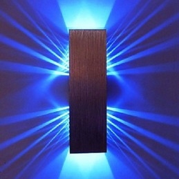 Aplique de pared moderno con diseño de luz dispersa y 2 pantallas cúbicas