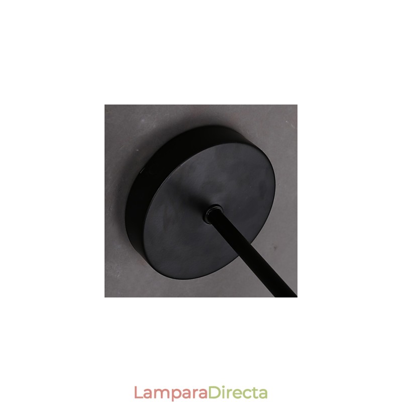 Restaurando las formas antiguas es la antigua farola del balcón del pasillo lámpara de pared de hierro forjado