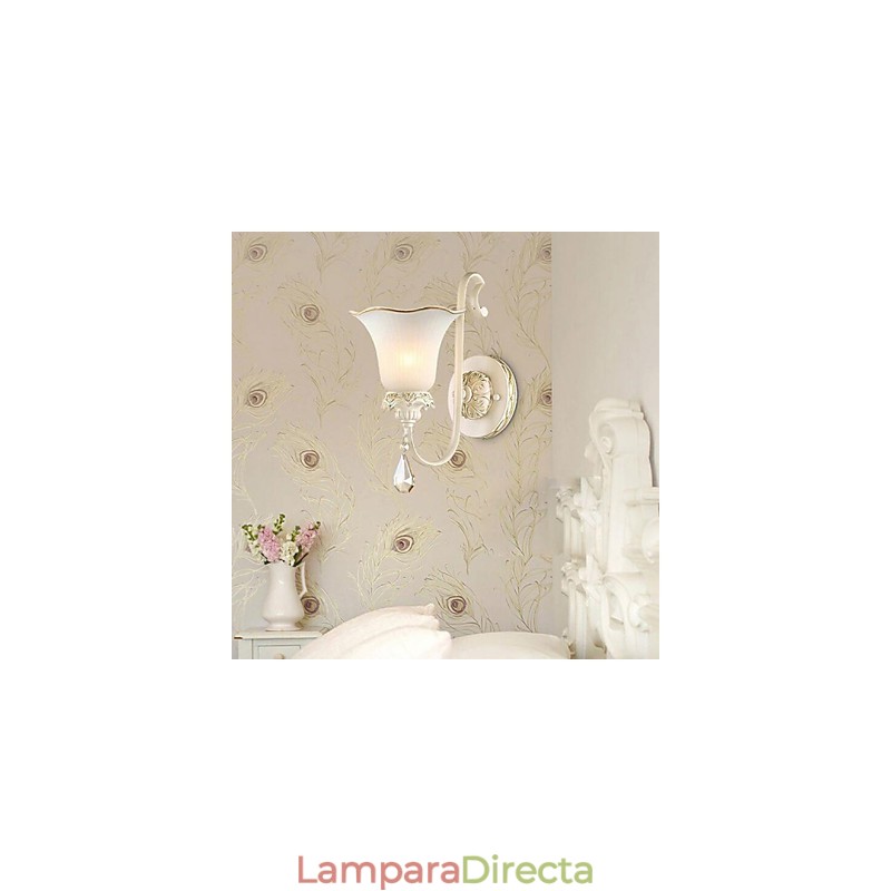 Lámpara de pared para dormitorio de hierro forjado de estilo europeo que restaura formas antiguas.