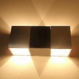 Apliques de pared de estilo mini, modernos y contemporáneos de metal.