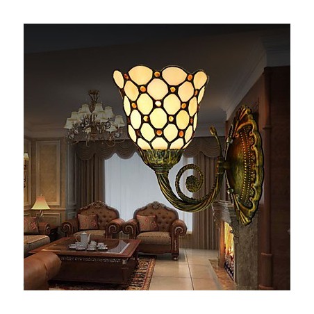 Lámpara de pared de hierro forjado creativa, estilo rural, estilo mediterráneo europeo, con luces de cristal. Lámpara de pared de hierro forjado creativa, estilo rural, estilo mediterráneo europeo, con luces de cristal.