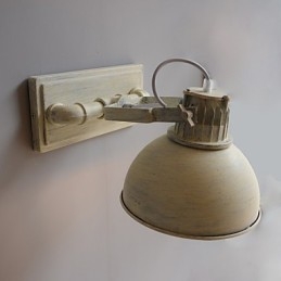 Lámpara de pared de hierro forjado vintage nostálgica a estrenar para balcón, estilo loft, del norte de Europa.