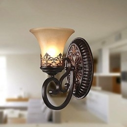 Aplique de pared moderno de metal anodizado pulido