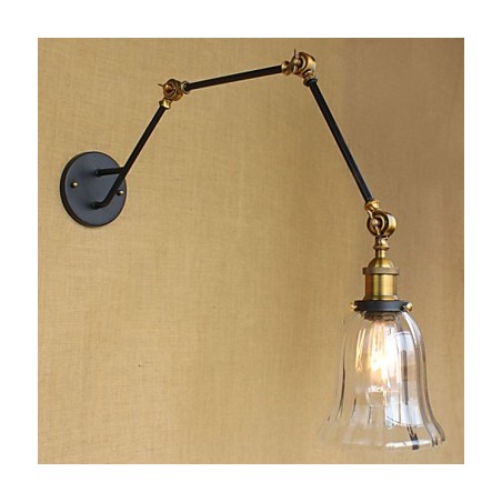 Lámpara de pared de vidrio estilo retro americano con tres brazos largos y pantalla ajustable. Lámpara de pared de vidrio estilo retro americano con tres brazos largos y pantalla ajustable.