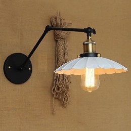 La nostalgia puede ser creativa y elegante. Lámpara de pared plegable telescópica de alta gama.