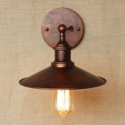 Villa de estilo industrial minimalista frente al pasillo de la iglesia, aplique decorativo de pared de bronce rojo con sombrilla nostálgica
