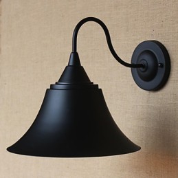 Lámpara de pared decorativa de hierro con cuerno negro y personalidad creativa de estilo country americano para tienda de ropa sencilla