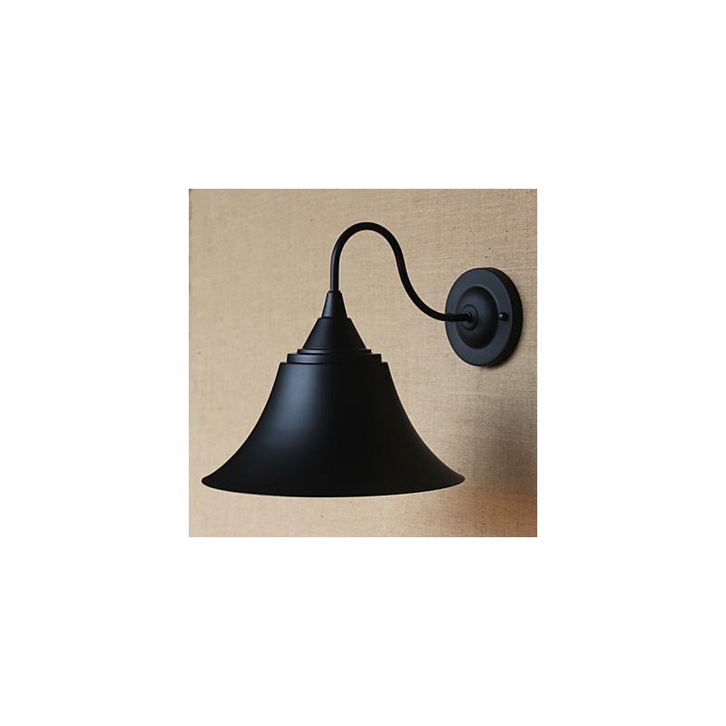Lámpara de pared decorativa de hierro con cuerno negro y personalidad creativa de estilo country americano para tienda de ropa sencilla