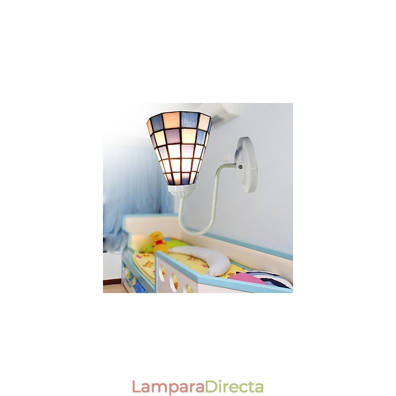 Lámpara de pared de vitral contemporáneo de 15 cm con cuadrados azules y blancos.