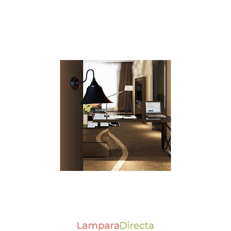 Lámpara de pared con tapa de hierro negro antiguo estilo loft de Designer Duds