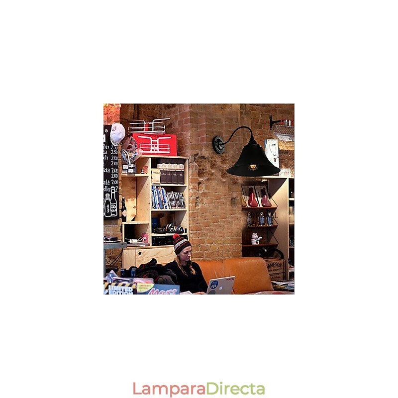Lámpara de pared con tapa de hierro negro antiguo estilo loft de Designer Duds