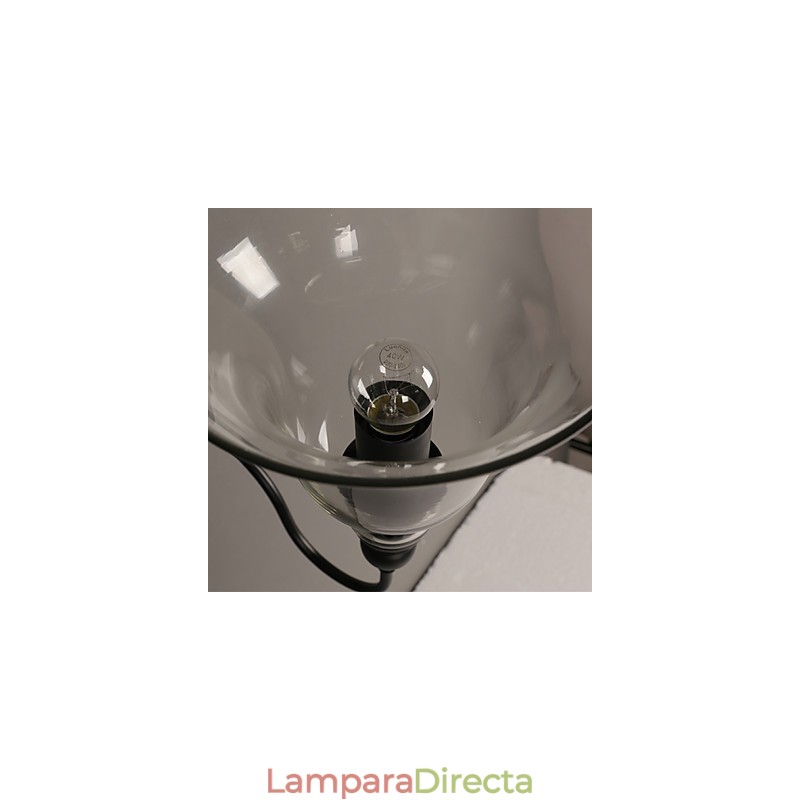 Lámpara de pared de cristal con forma de campana que restaura las antiguas formas de iluminación del jardín.