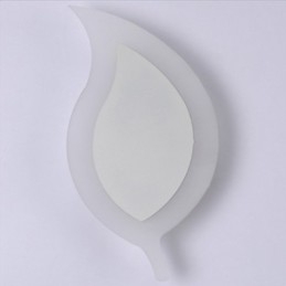 Lámpara de pared de acrílico moderna, creativa y sencilla, con hojas pequeñas de aleación.