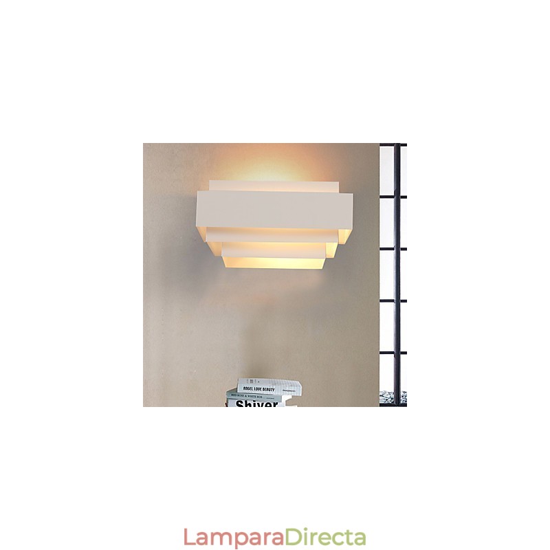 Lámpara de pared de hierro forjado con personalidad creativa