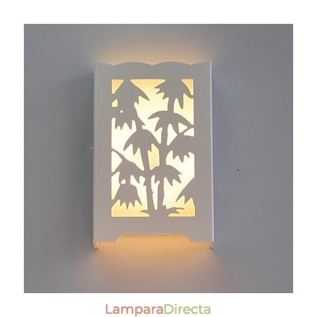 Lámparas de pared de bambú con diseños creativos y modernos de tallado en blanco. Lámparas de pared de bambú con diseños creativos y modernos de tallado en blanco.