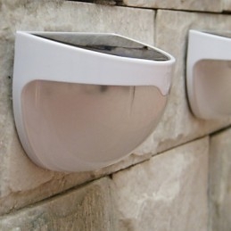 Lámpara de pared solar con control de sonido y luz para jardín, cerca y villa.