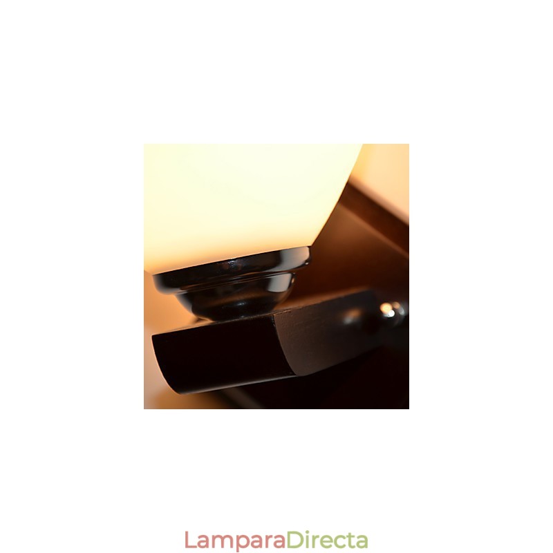 Lámpara de pared de cristal cálida y moderna para la cabecera de la cama.