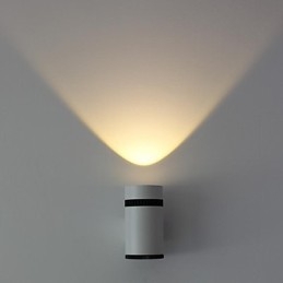 Apliques de pared modernos y contemporáneos de metal