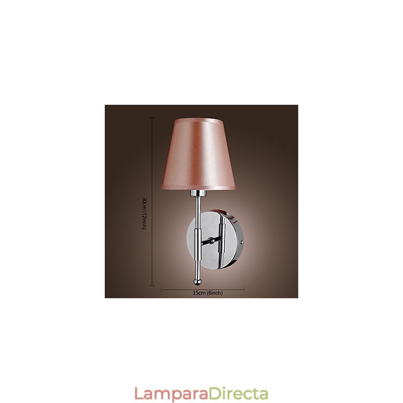 Lámpara de pared de diseño sencillo con luz cálida