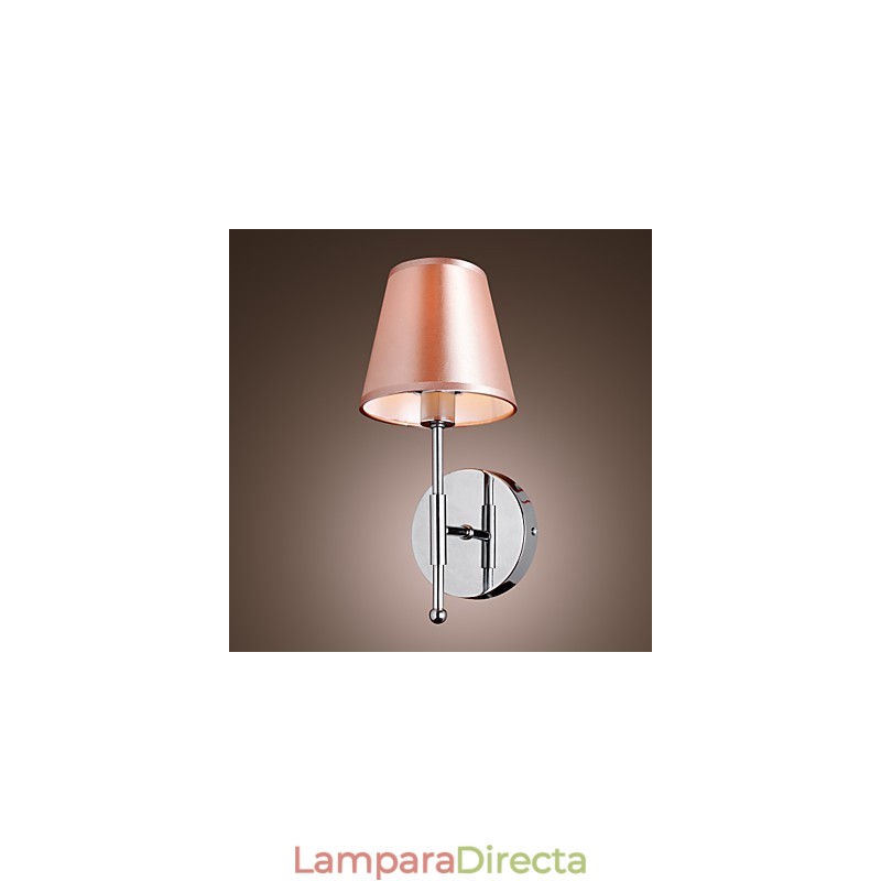 Lámpara de pared de diseño sencillo con luz cálida