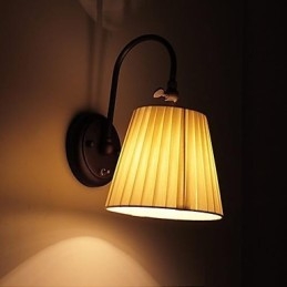 Lámpara de pared de hierro con pantalla de tela de 1 luz