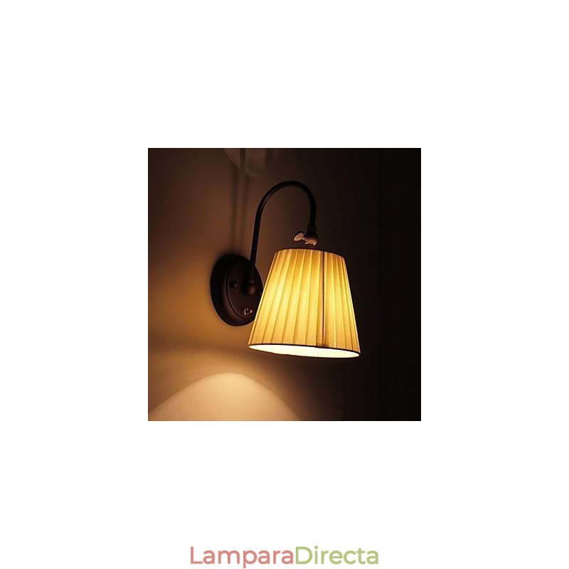 Lámpara de pared de hierro con pantalla de tela de 1 luz