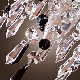 Aplique de pared con elegante gota de cristal
