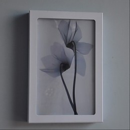 Pintura contemporánea moderna integrada para apliques de pared con luz ambiental.