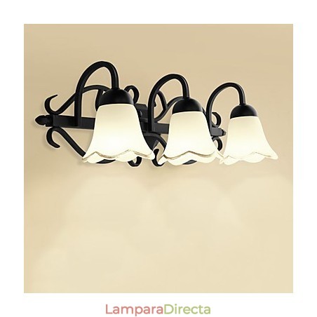 Lámpara de pared de baño con iluminación empotrada de estilo rústico galvanizado. Lámpara de pared de baño con iluminación empotrada de estilo rústico galvanizado.