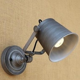 El carácter de la barra de arte de hierro puede ajustar la lámpara de pared iluminada hacia arriba y hacia abajo.