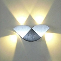 Lámpara de pared con luz ambiental de estilo mini con función novedosa integrada en varios colores, color aleatorio
