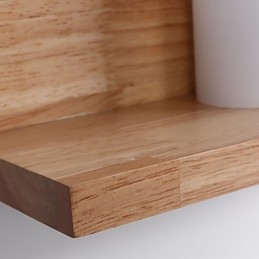 Aplique de pared con luz ambiental de estilo minimalista y protección ocular para el hogar.