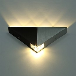 Aplique de pared triangular moderno, lámpara de pared de aluminio para pasillo interior, iluminación decorativa para estudio y restaurante.
