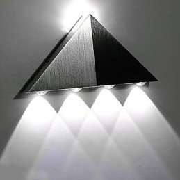 Aplique de pared triangular moderno, lámpara de pared de aluminio para pasillo interior, iluminación decorativa para estudio y restaurante.