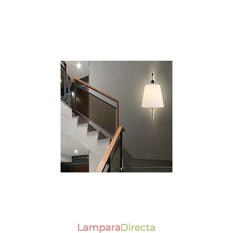 Apliques de pared con luz ambiental y protección ocular con pintura contemporánea moderna