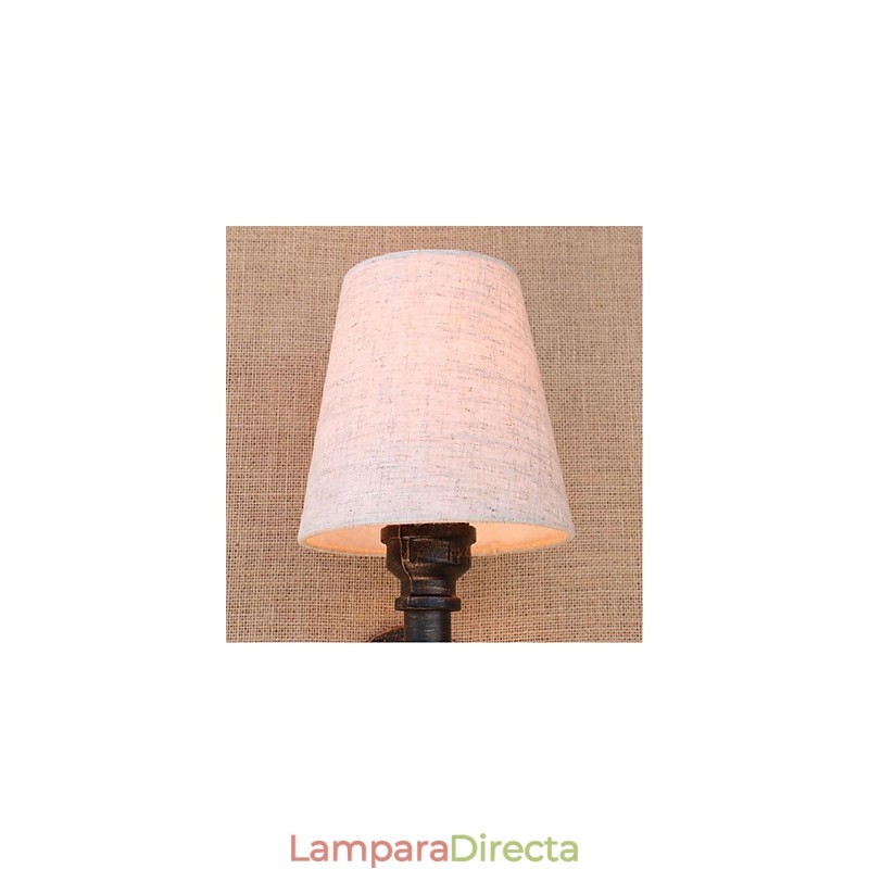 Aplique de pared de latón rústico Lodge para iluminación ambiental.