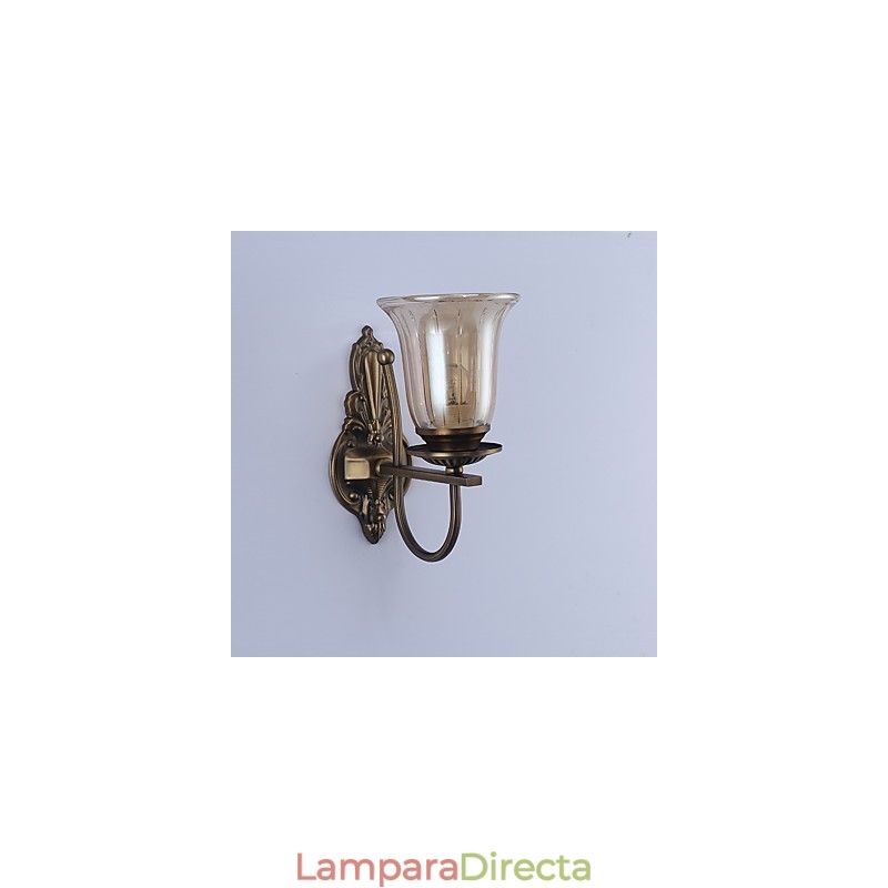 Apliques de pared modernos y contemporáneos con acabado galvanizado para iluminación ambiental.