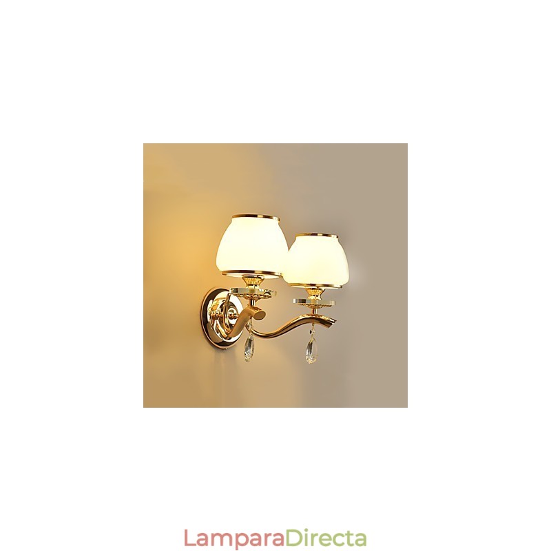 Apliques de pared con iluminación ambiental de cristal, modernos y contemporáneos, con acabado galvanizado.