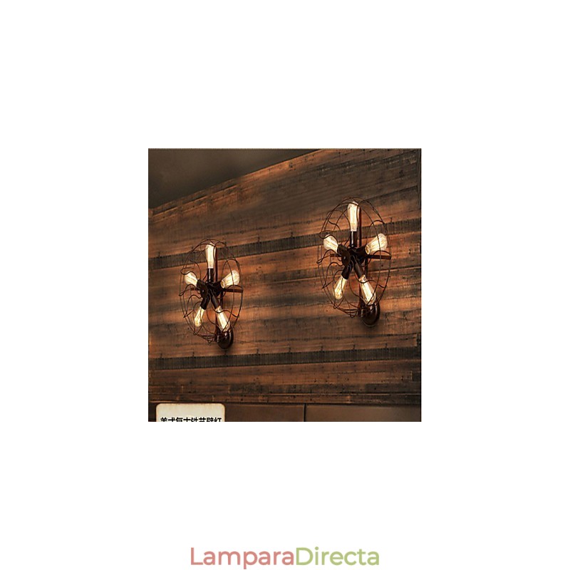 Aplique de pared con luz ambiental de estilo mini, con pintura rústica clásica tradicional de estilo campestre.