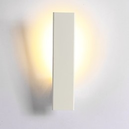 Pintura contemporánea moderna para apliques de pared con luz ambiental.